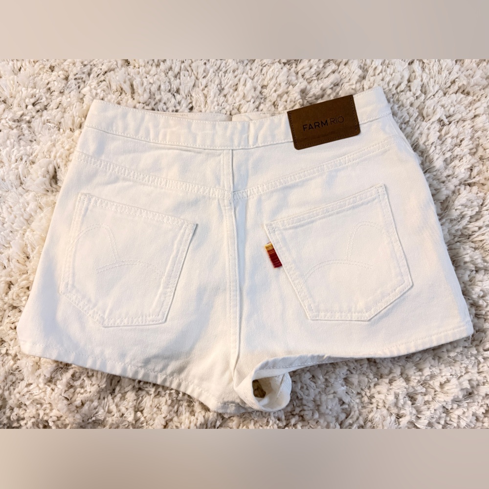 🦜NWT FARM Rio Cream High Waist Textured Shorts crochet size 27 NWT - Picture 10 of 10